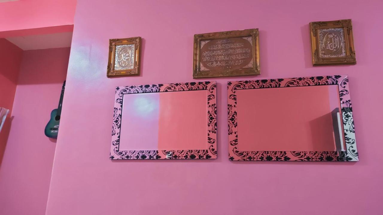 Zulaikha'S Homestay Ulu Tiram Johor Bahru Eksteriør billede
